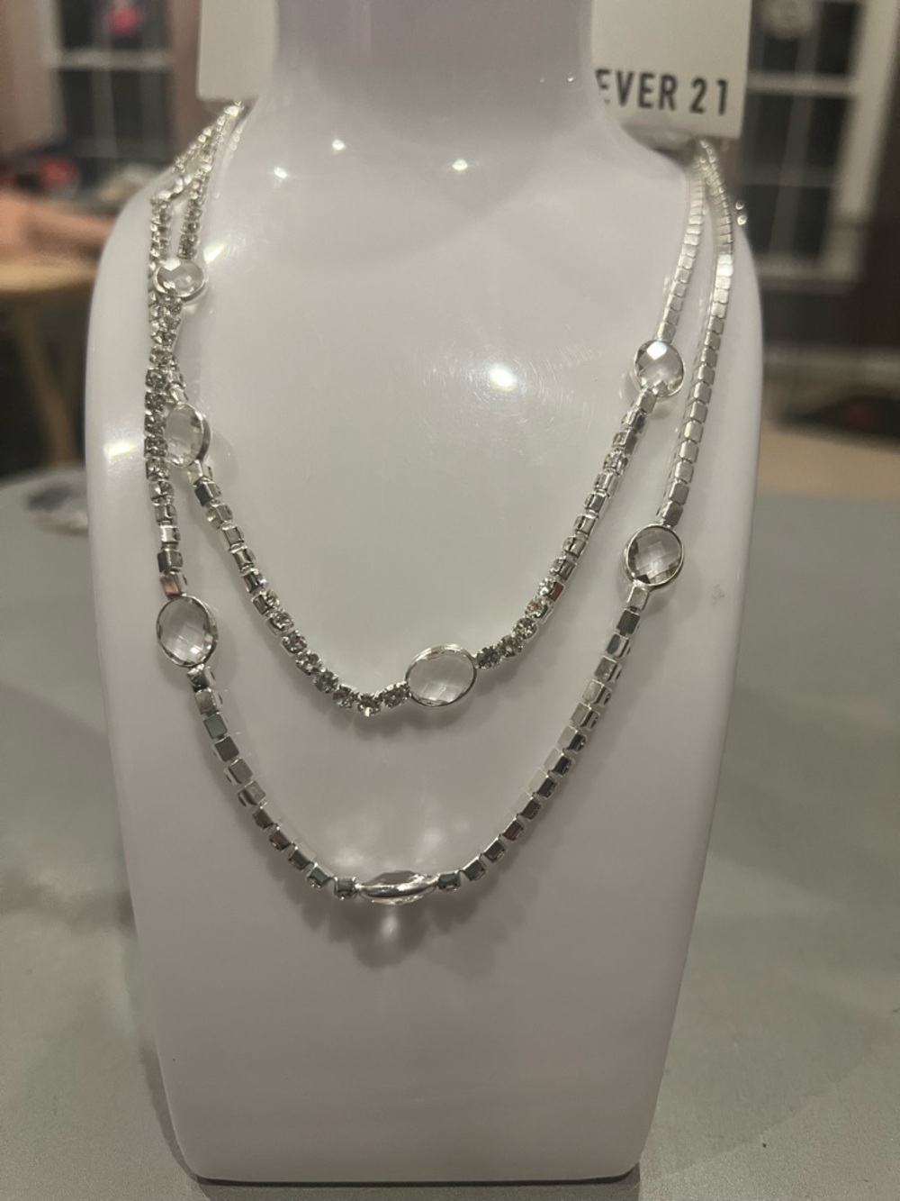 Forever 21 Silver Double-Layer Crystal Station Necklace – NWT ✨